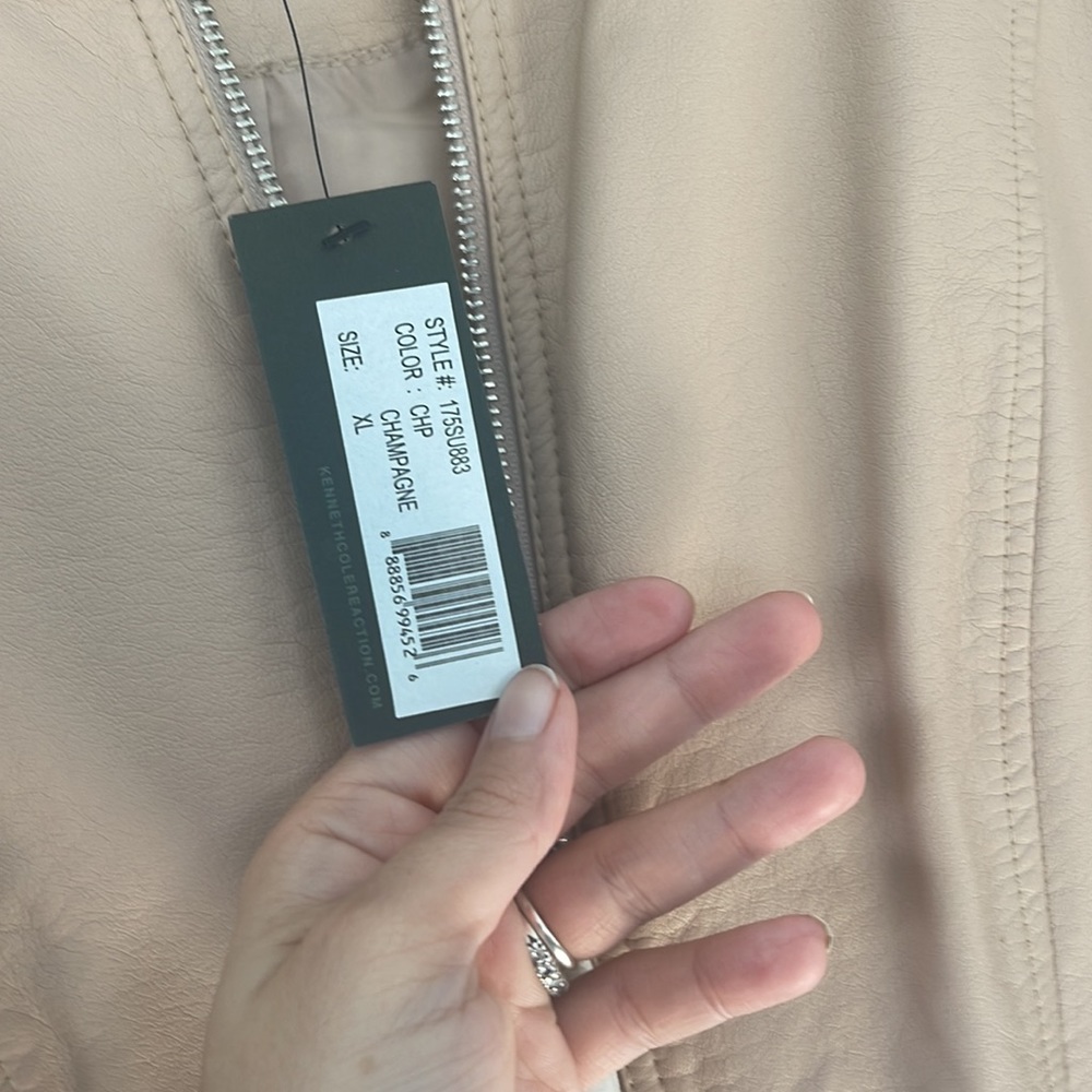 Kenneth Cole Reaction Moto faux Leather Jacket champagne beige - Picture 3 of 4